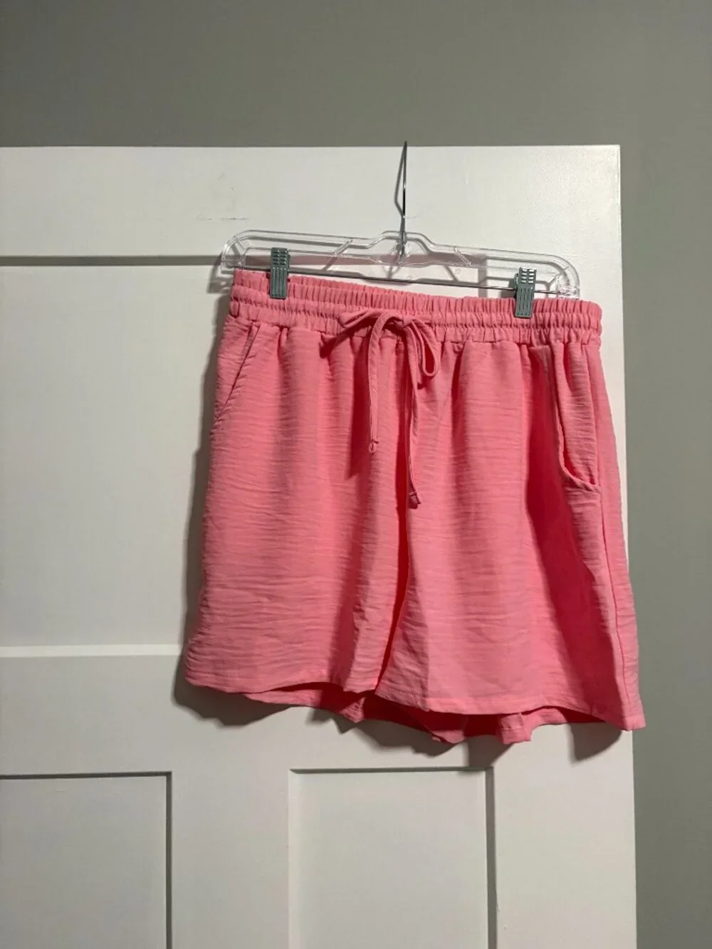 Zenana Pink Crinkle Comfort Lightweight Matching Pink Shorts set Blouse sz L NEW